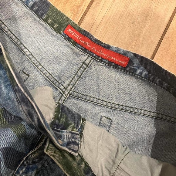 vintage y2k revolt jeans camo pattern NWT - Picture 4 of 6